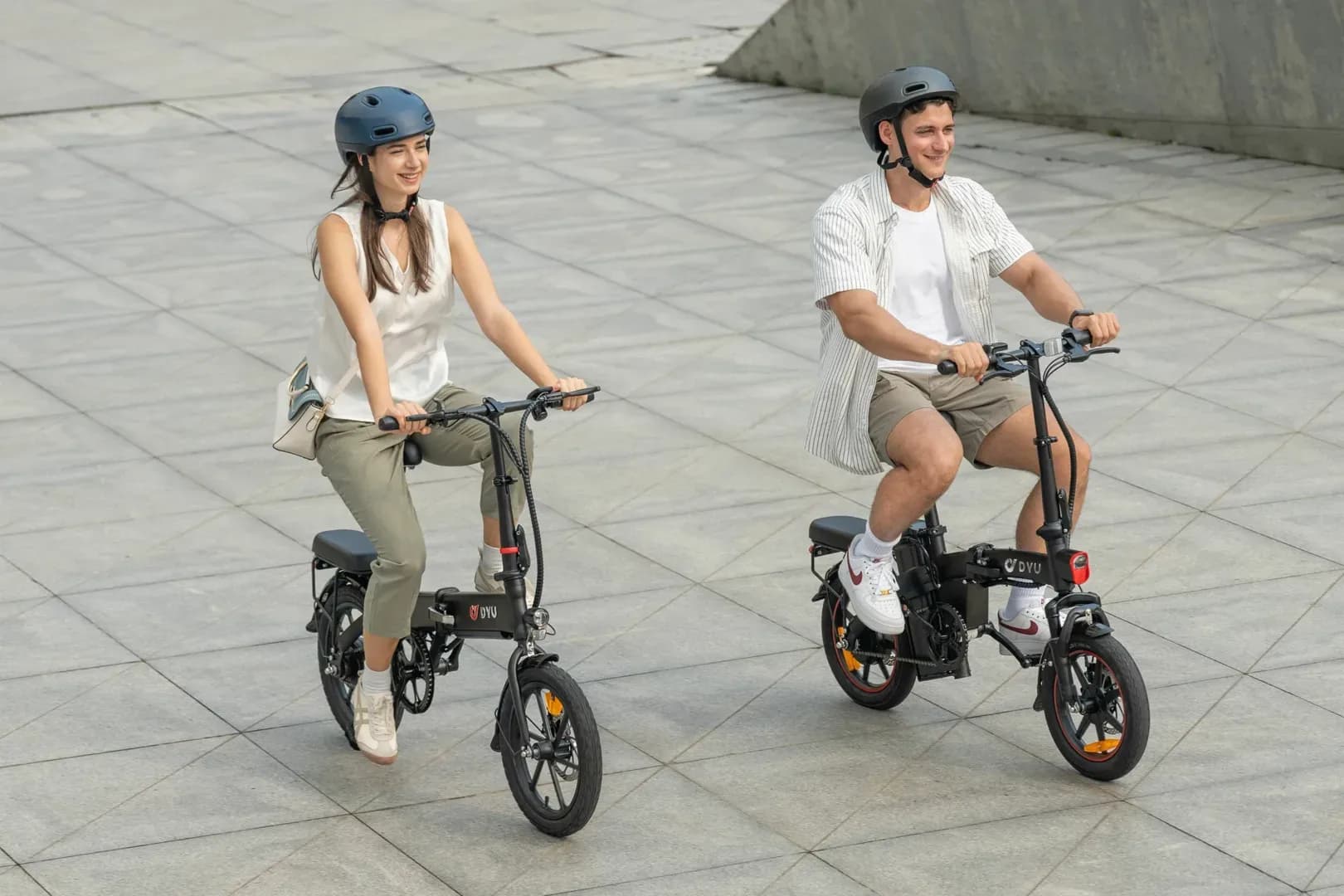 DYU A1F Pro 16 Inch Full Folding Electric Bike 3